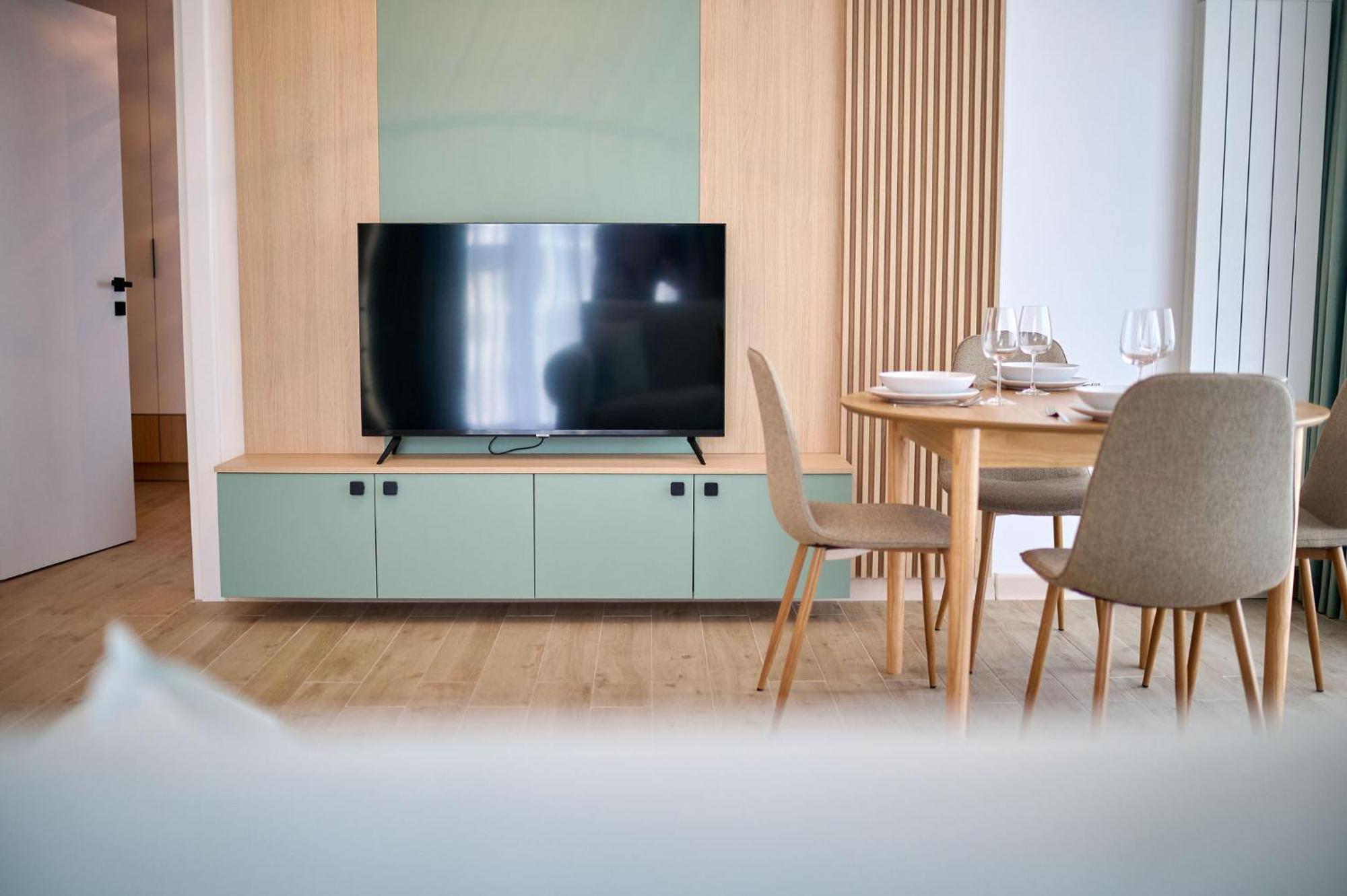 Summer Residence Apartment In Infinity Beach Resort - Parking Mamaia Eksteriør bilde