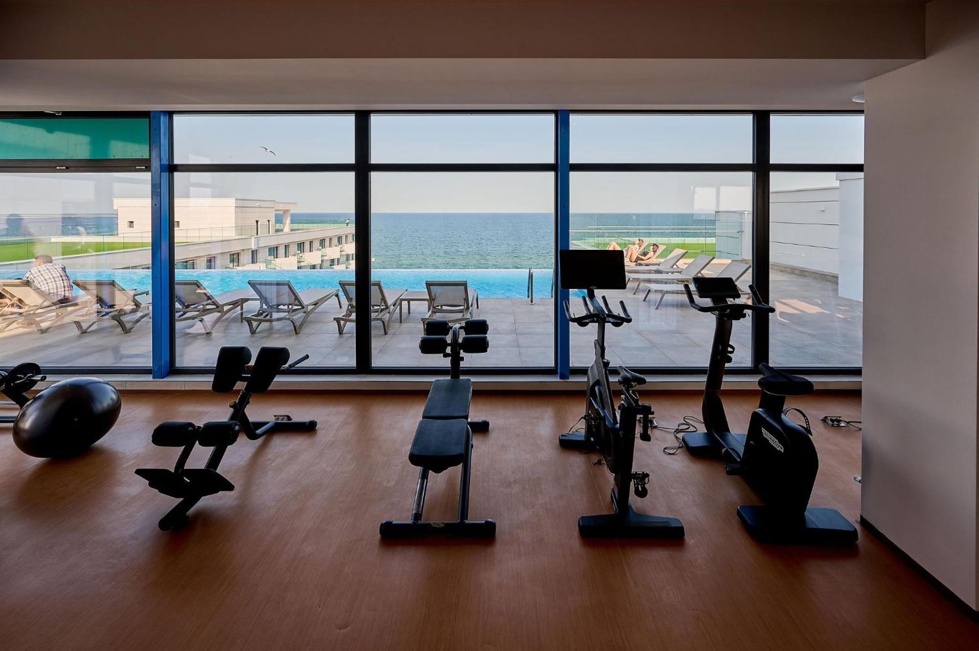 Summer Residence Apartment In Infinity Beach Resort - Parking Mamaia Eksteriør bilde