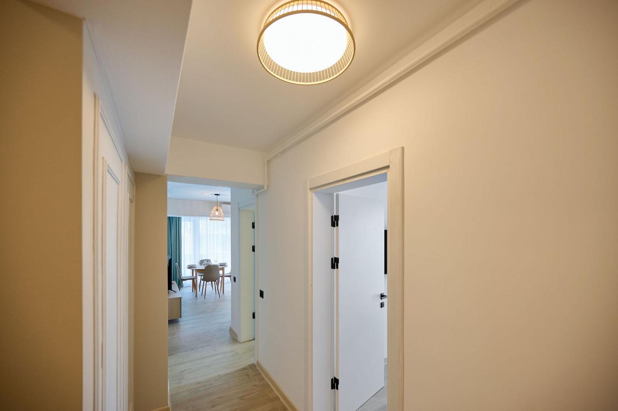 Summer Residence Apartment In Infinity Beach Resort - Parking Mamaia Eksteriør bilde