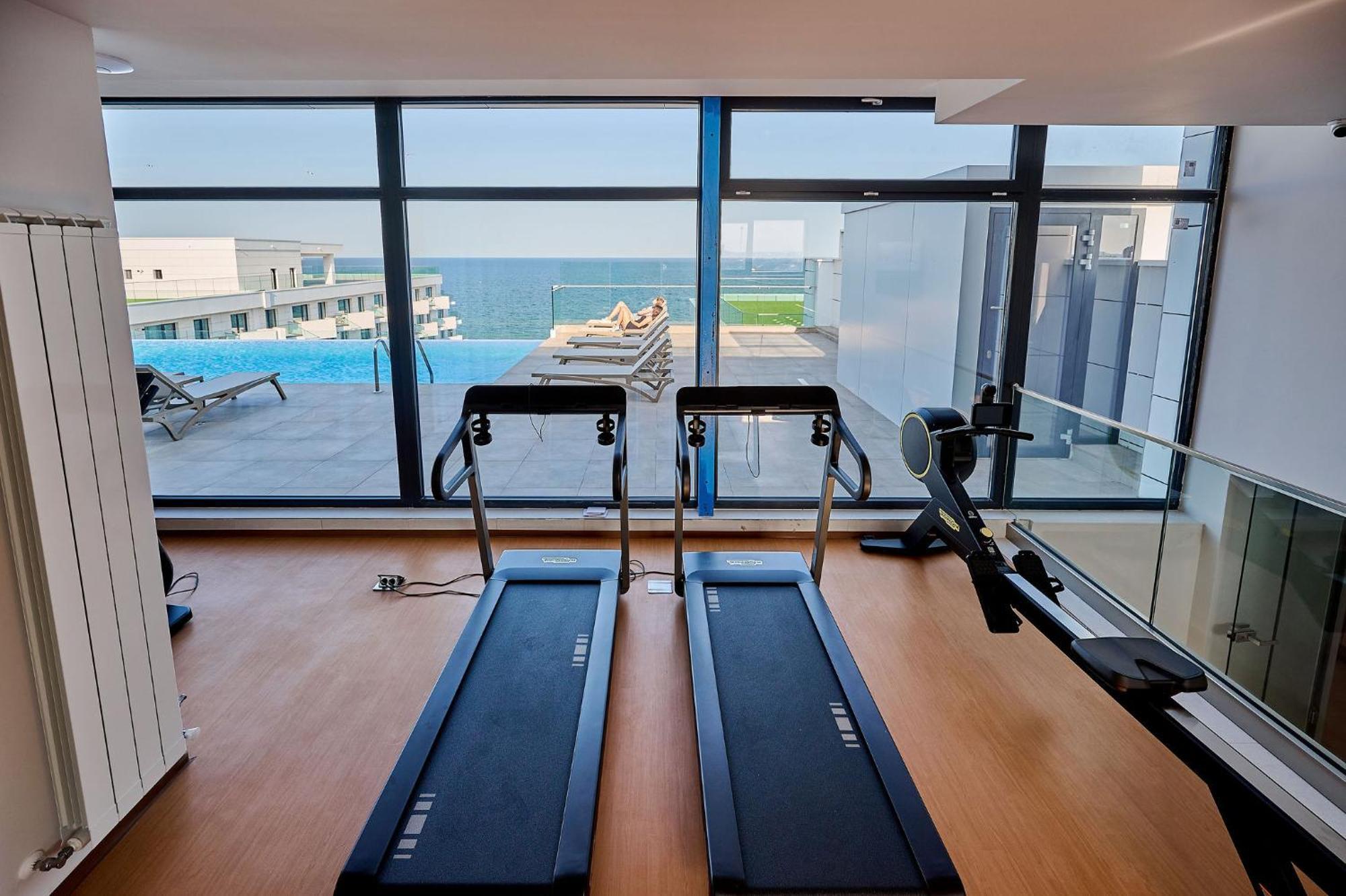 Summer Residence Apartment In Infinity Beach Resort - Parking Mamaia Eksteriør bilde