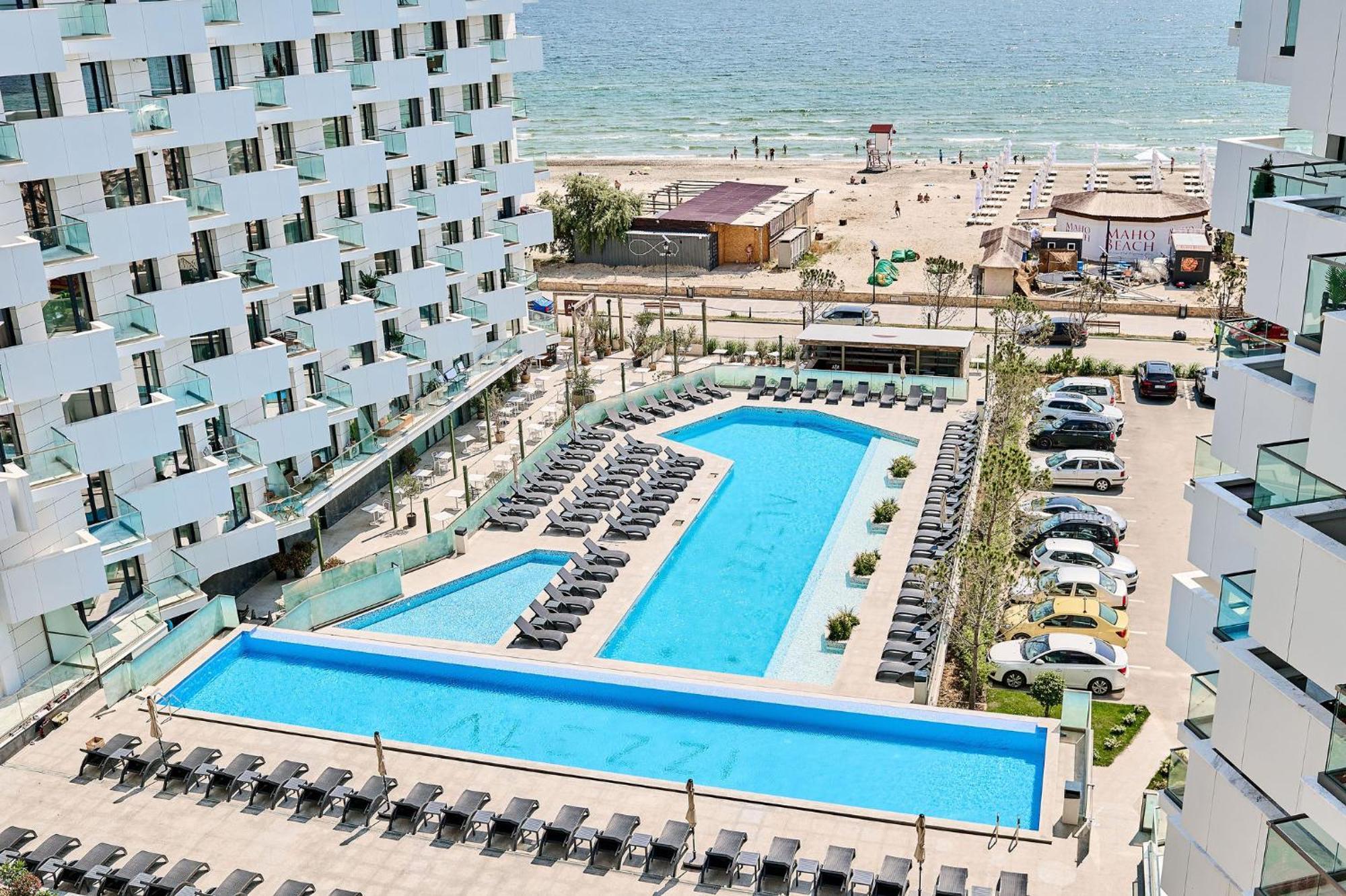 Summer Residence Apartment In Infinity Beach Resort - Parking Mamaia Eksteriør bilde